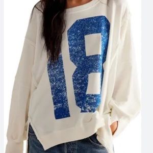 FP Camden 18 Graphic Crewneck